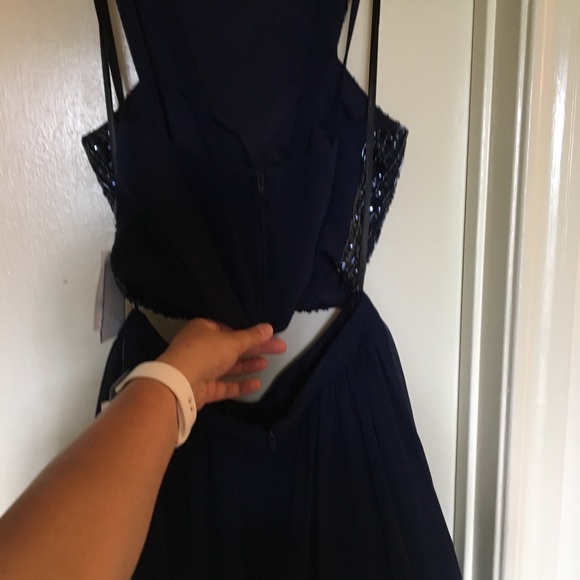 B Darlin Dress - Picture 3 of 7